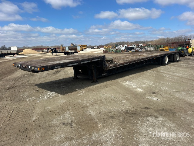 1996 XL Specialized 80SDB 53 ft T/A Spread Axle Single Drop Step Deck Trailer