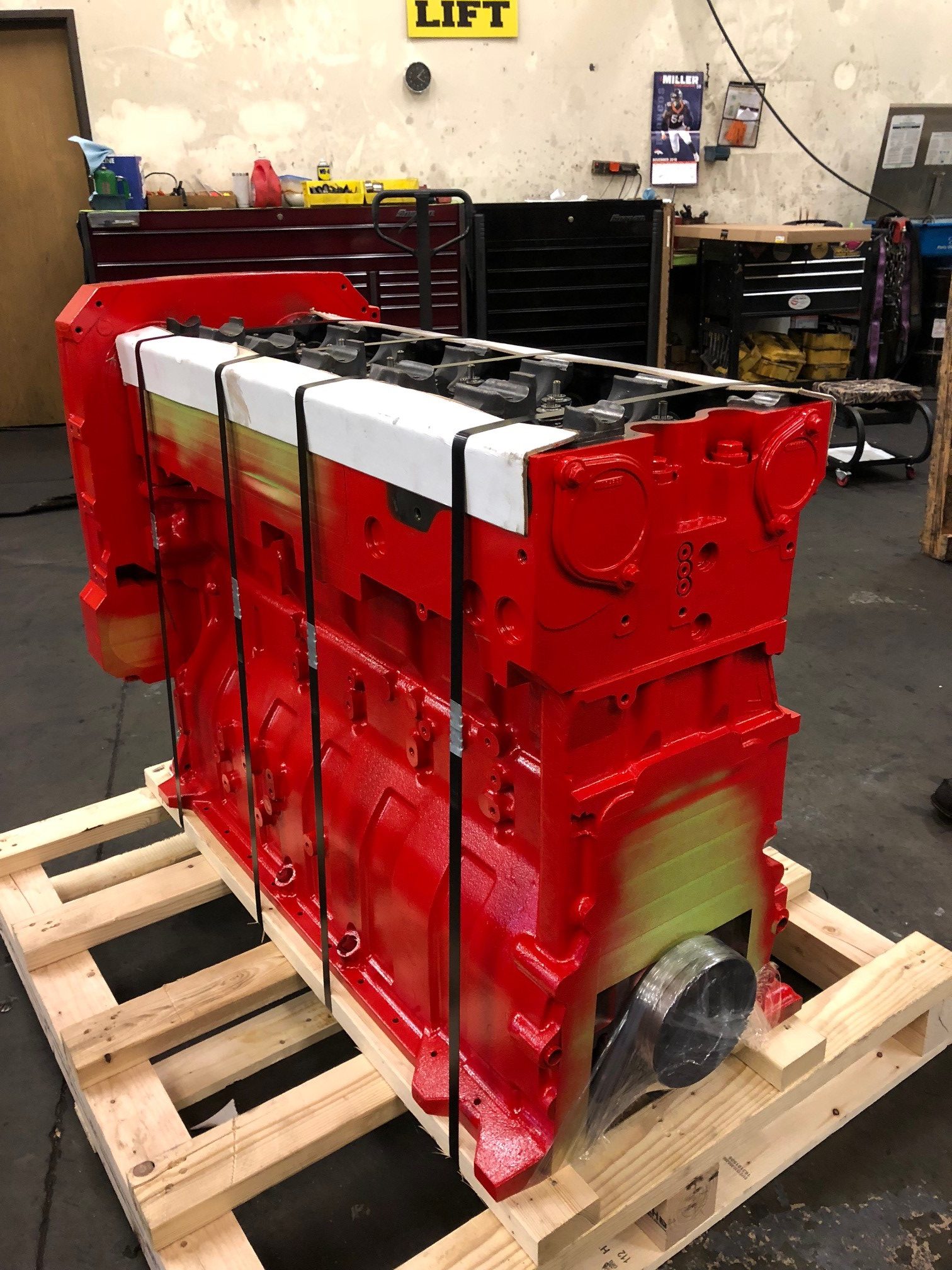 Cummins ISX DC Remanufactured Diesel Engine Long Block R&R (core deposit req'd for exchange)